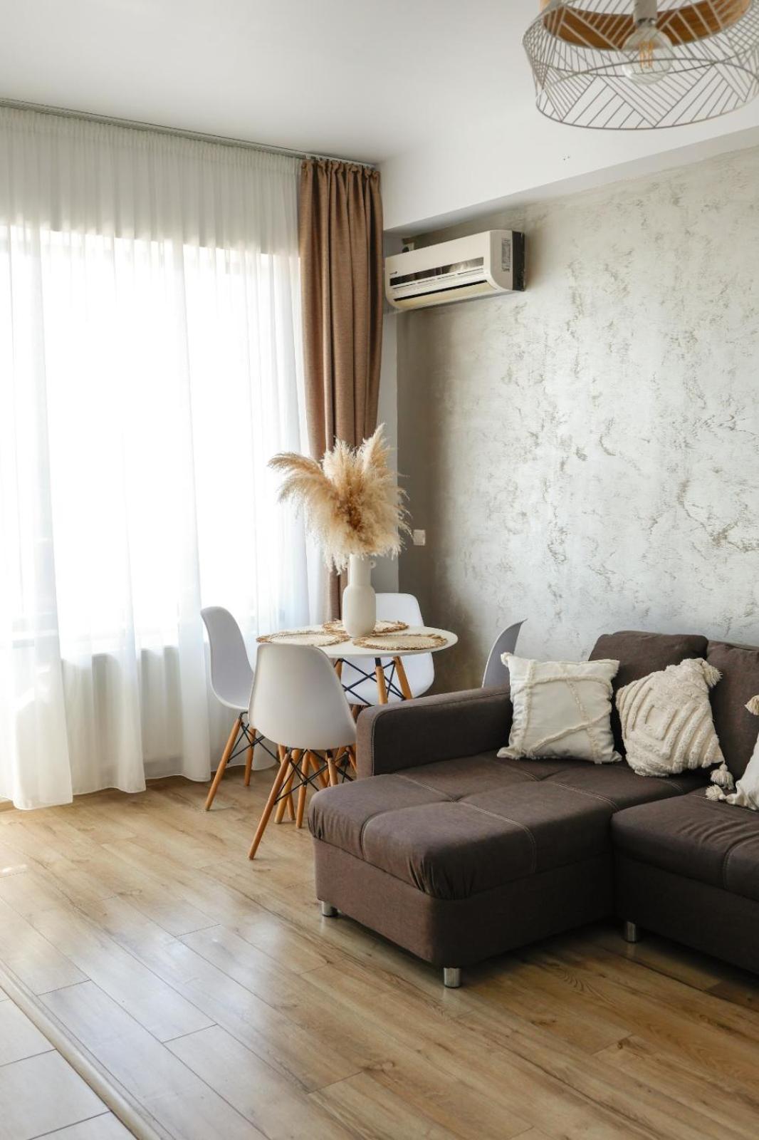 מאמאיה Apartament Corina Summerland מראה חיצוני תמונה